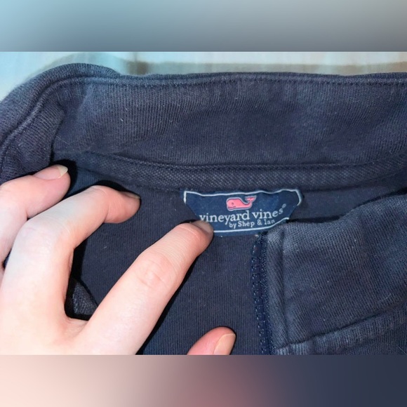 Vineyard Vines Quarter Zip - Picture 3 of 3